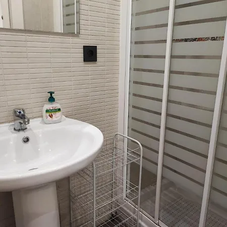 Moderno Y Equipado En Centro De Gijon. Apartment