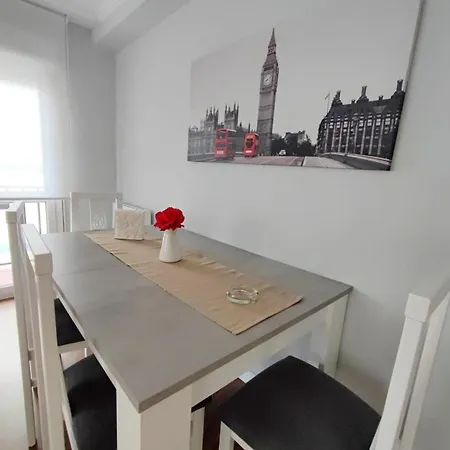 Moderno Y Equipado En Centro De Gijon. Apartment *