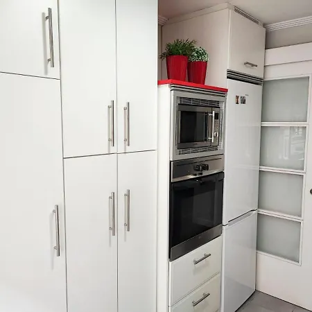 Apartment Moderno Y Equipado En Centro De Gijon. Gijon