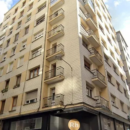 Moderno Y Equipado En Centro De Gijon. Gijon